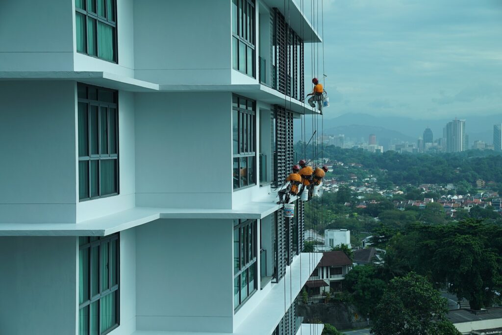 building maintenance, job in the air, safety first
